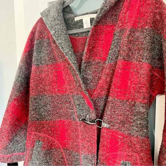 Max Studio Hooded Wool Blend Red and Grey Plaid Women Jacket Coat Size Small - Picture 3 of 11